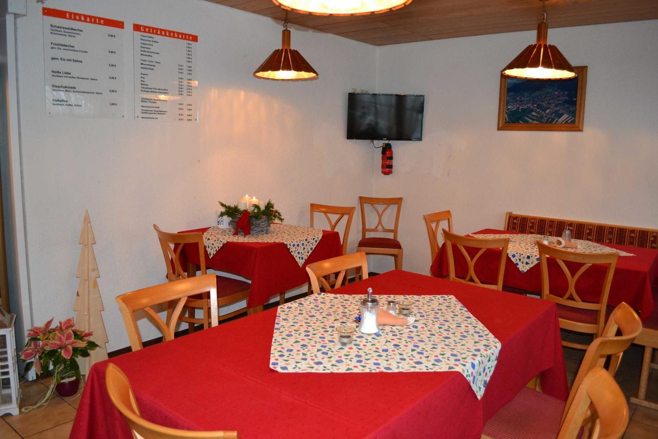 Gaestehaus Tagescafe Eckenfels Ohlsbach Bagian luar foto